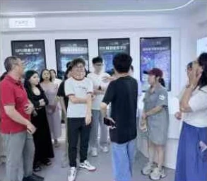 往期课程现场:参观蓝耘展厅